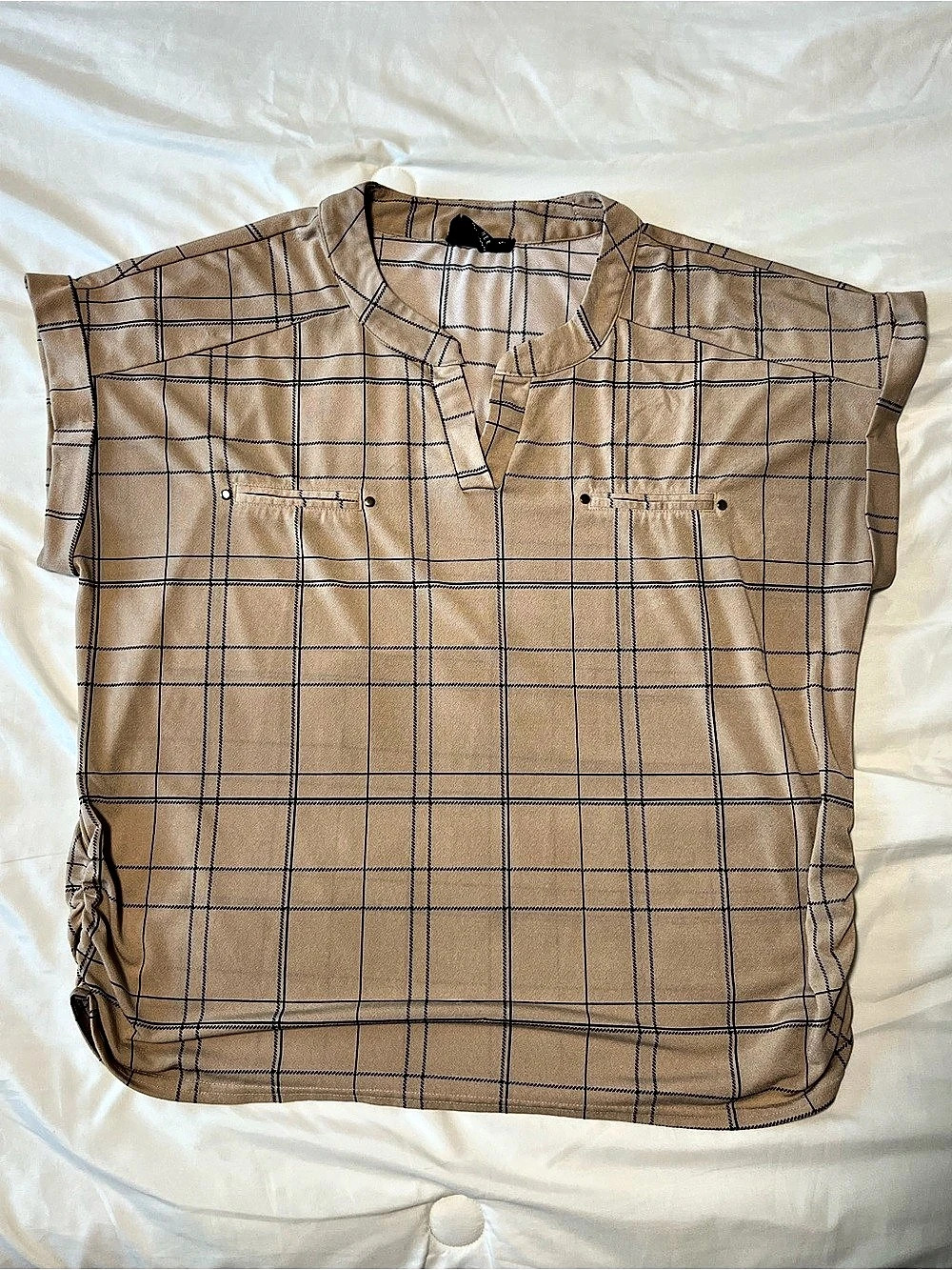 Flower & Feather Plaid Sleeveless Blouse in Tan & Black Size 2XL